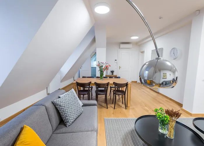 Apartment Harrachovsky Palace *