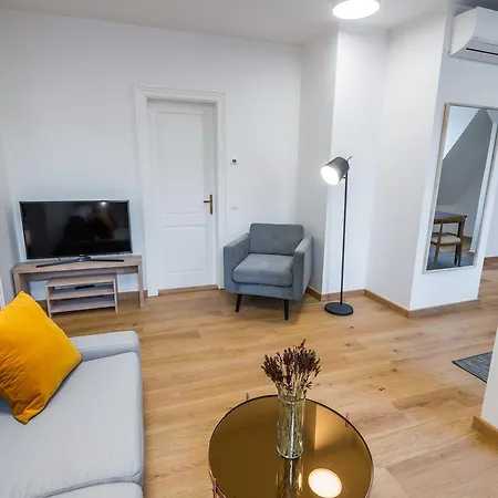 Harrachovsky Palace Apartmán Praha
