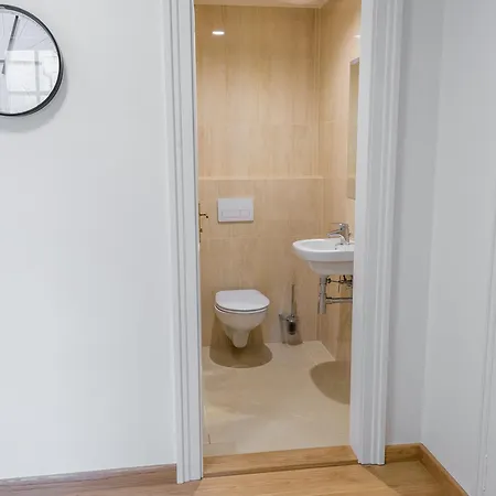 Harrachovsky Palace דירה