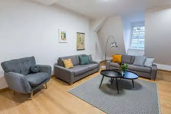 Harrachovsky Palace * פראג